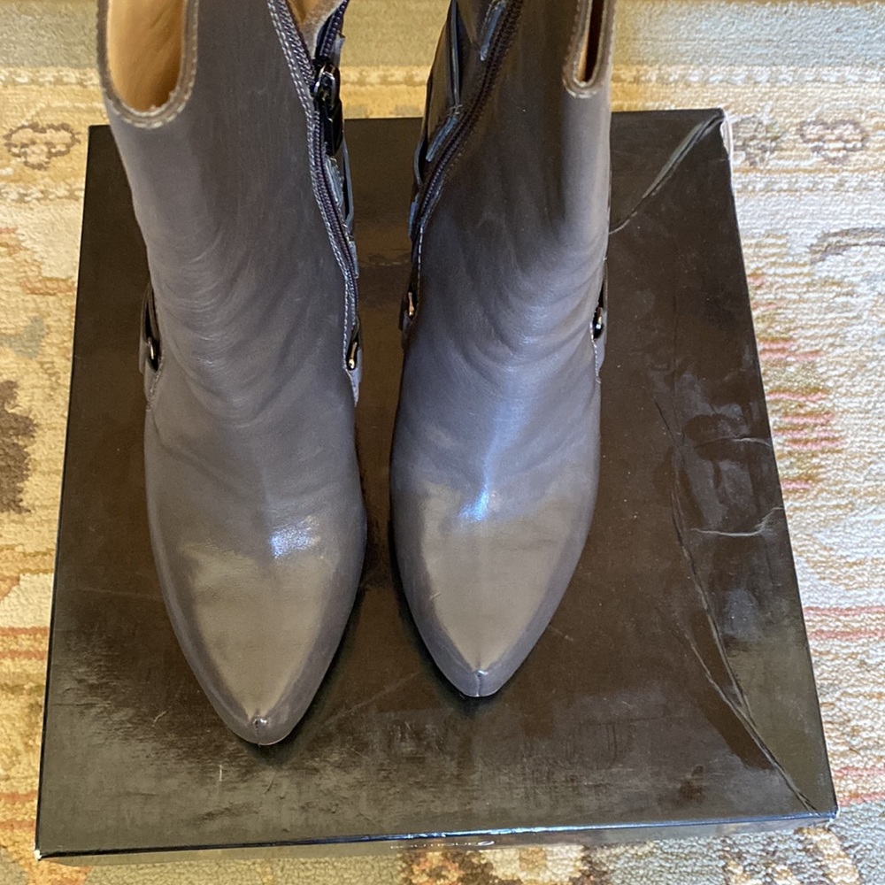 Boutique 9-dark gray boot. Gently used with box. - Picture 9 of 12